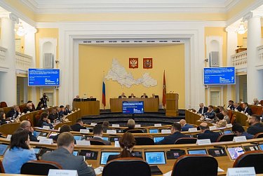 В Заксобе - новый депутат